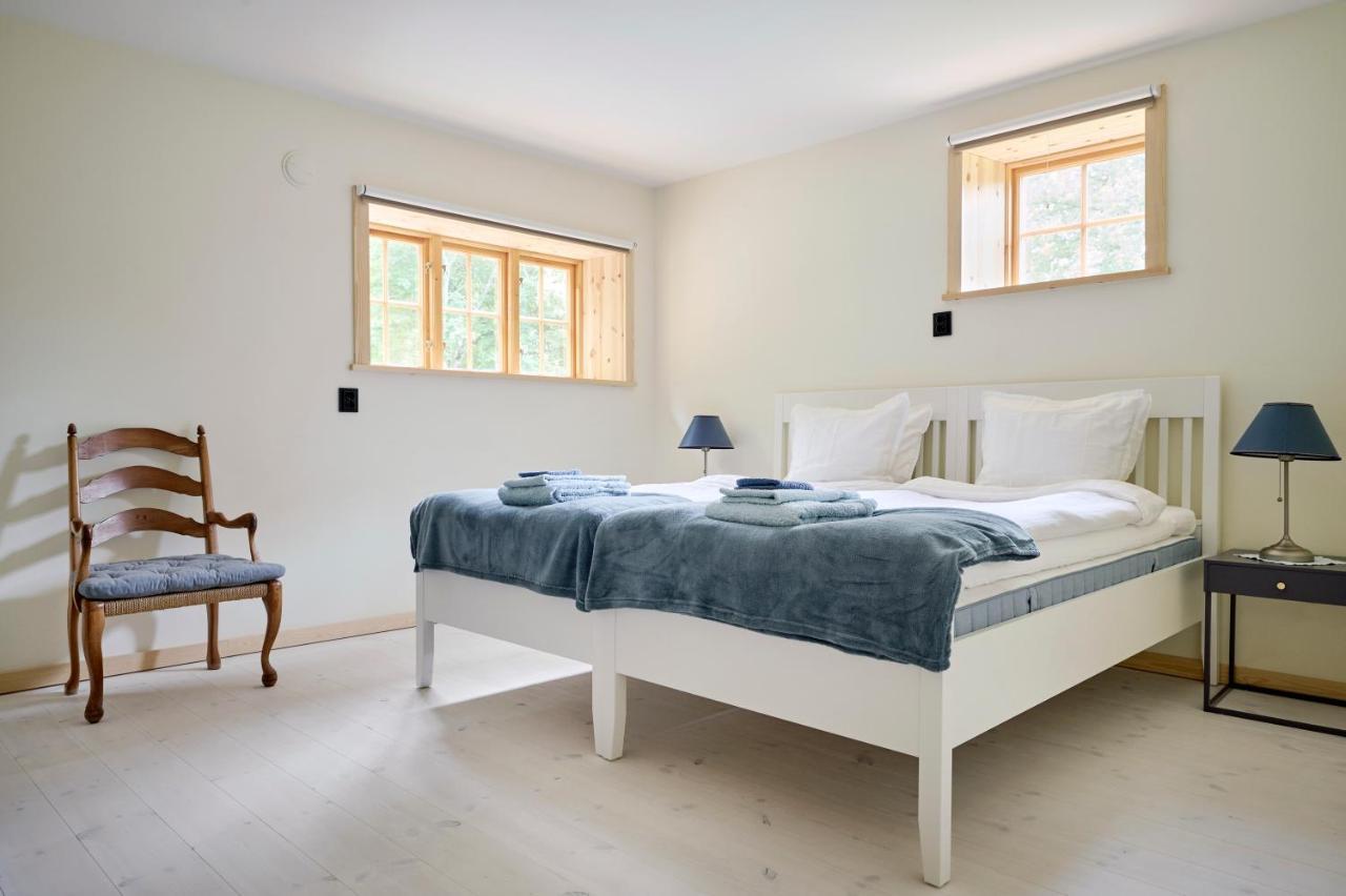 Spectacular 6-Bed House In Beautiful Manor Park Villa Mariefred Exterior photo